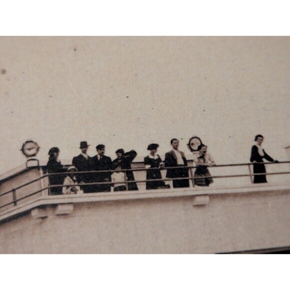 Vintage Postcard RPPC 53 Bis Le Touquet Paris Plage The Airport People On Roof - Picture 2 of 7